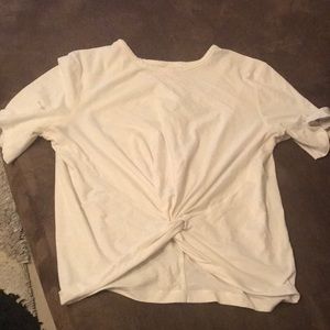 White lululemon crescent crop tee